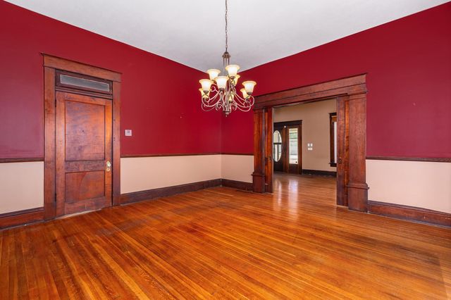 2031 Grand Avenue, Liberty, TX 77575