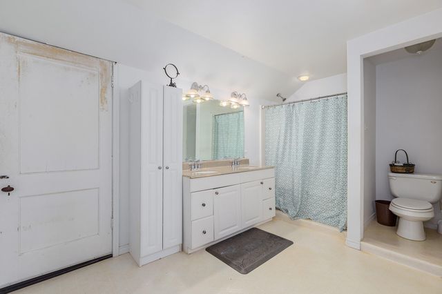 2031 Grand Avenue, Liberty, TX 77575