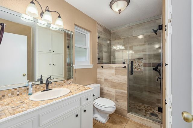 2031 Grand Avenue, Liberty, TX 77575