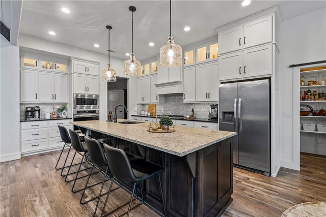 22436 Rim Crest Court, Siloam Springs, AR 72761