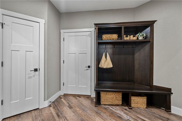 22436 Rim Crest Court, Siloam Springs, AR 72761