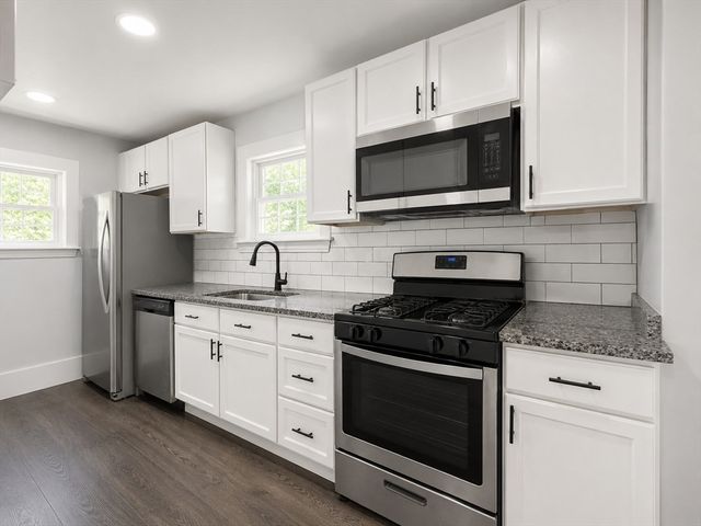 5 Canal St, Millbury, MA 01527