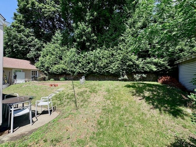 5 Canal St, Millbury, MA 01527