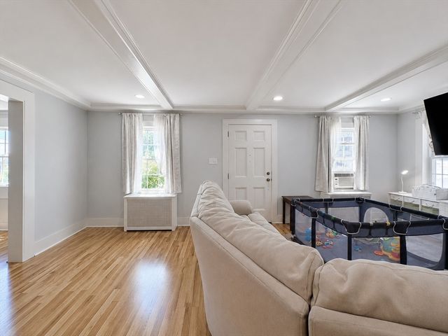 5 Canal St, Millbury, MA 01527