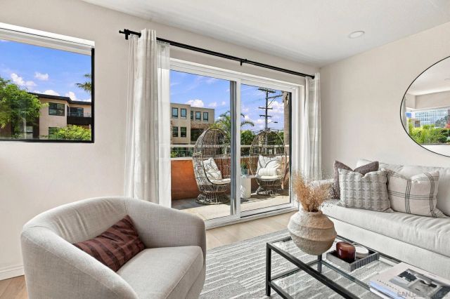 1115 Pearl 3, La Jolla, CA 92037