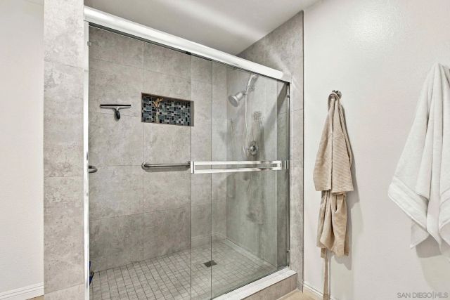 1115 Pearl 3, La Jolla, CA 92037