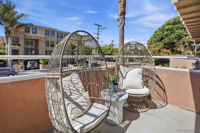 1115 Pearl 3, La Jolla, CA 92037