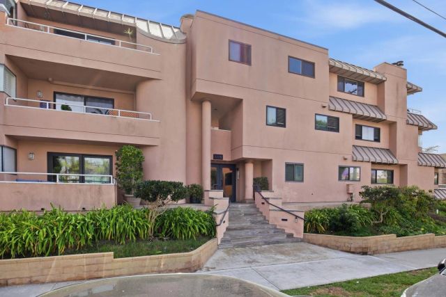 1115 Pearl 3, La Jolla, CA 92037