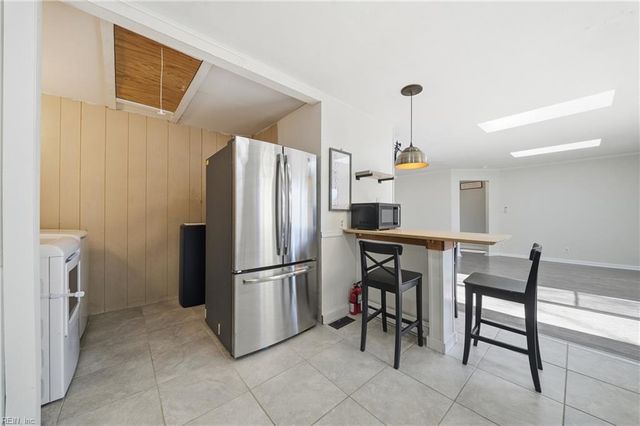 3932 Pierce LN, Chesapeake, VA 23321