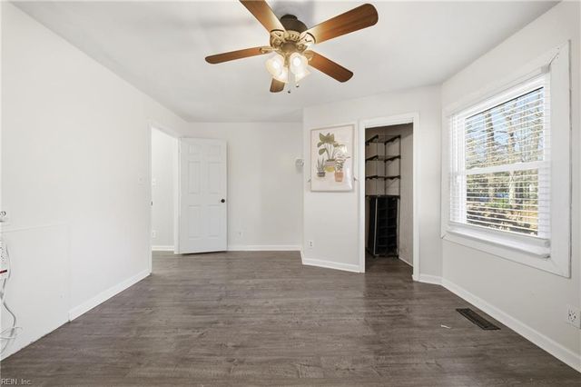 3932 Pierce LN, Chesapeake, VA 23321