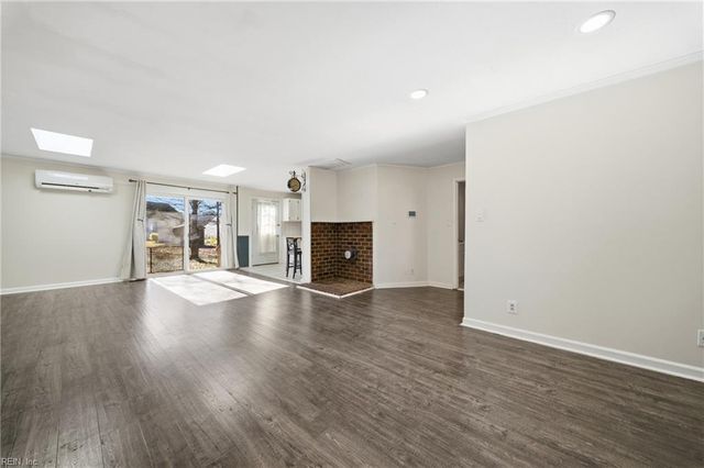 3932 Pierce LN, Chesapeake, VA 23321