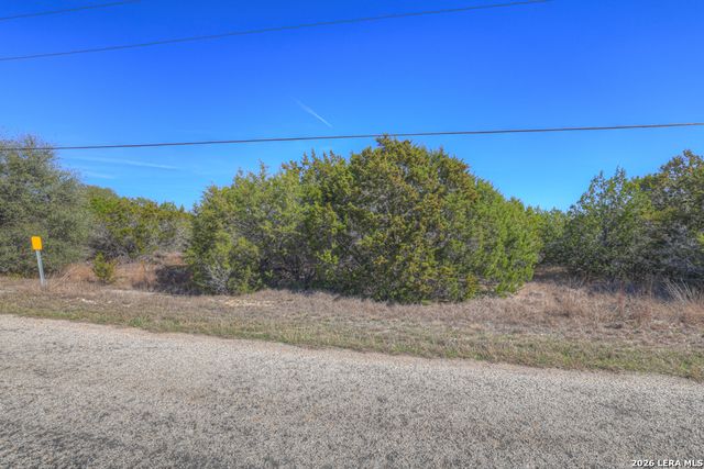 505 Red Rose St, Spring Branch, TX 78070