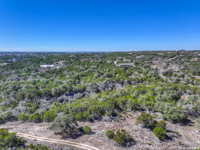 505 Red Rose St, Spring Branch, TX 78070