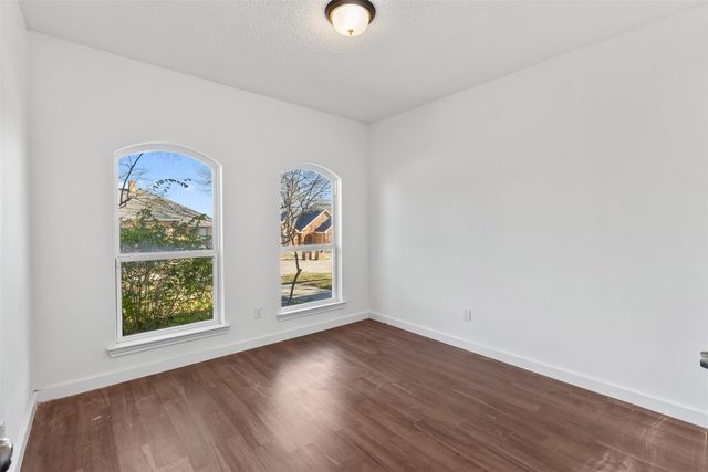 3005 Club Hill Drive, Garland, TX 75043