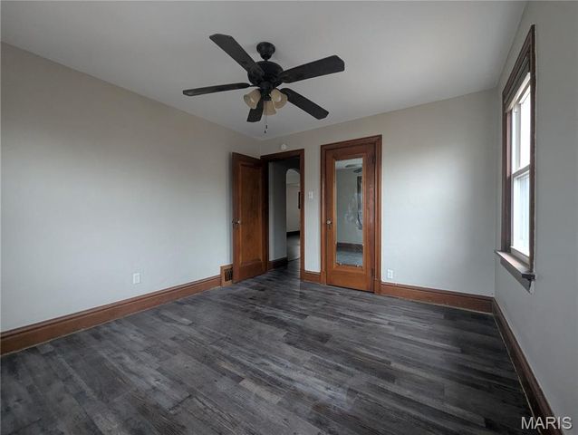 2366 Addie Avenue, St Louis, MO 63114