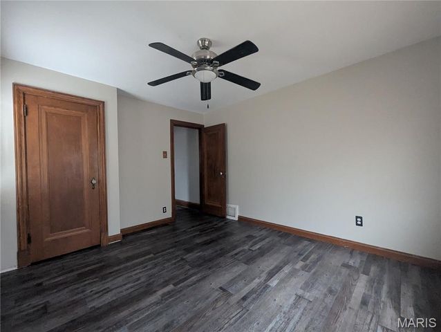 2366 Addie Avenue, St Louis, MO 63114