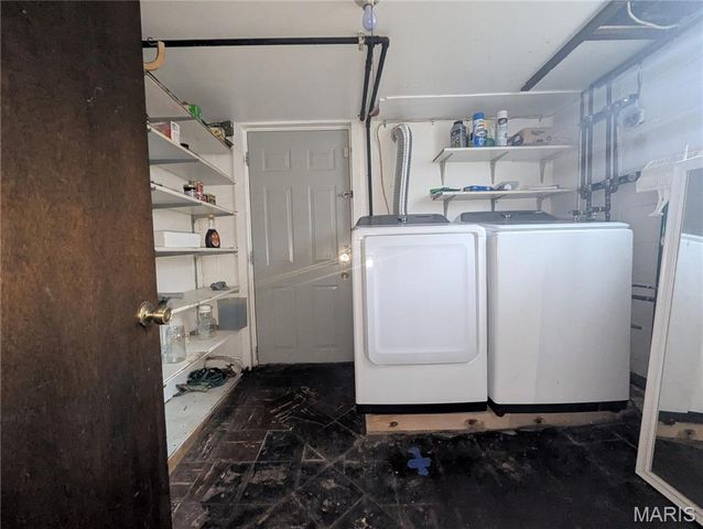 2366 Addie Avenue, St Louis, MO 63114