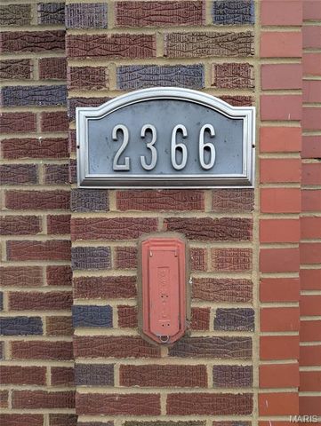 2366 Addie Avenue, St Louis, MO 63114
