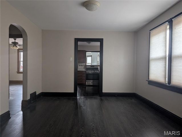 2366 Addie Avenue, St Louis, MO 63114