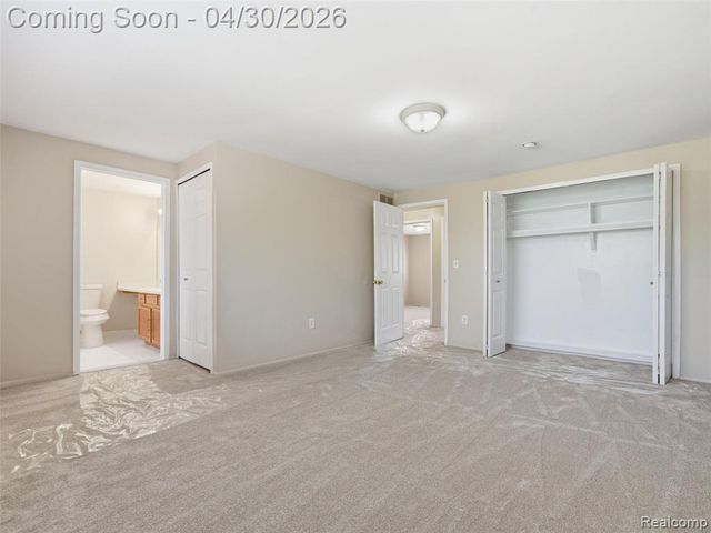 26700 Franklin Pointe Drive, Southfield, MI 48034