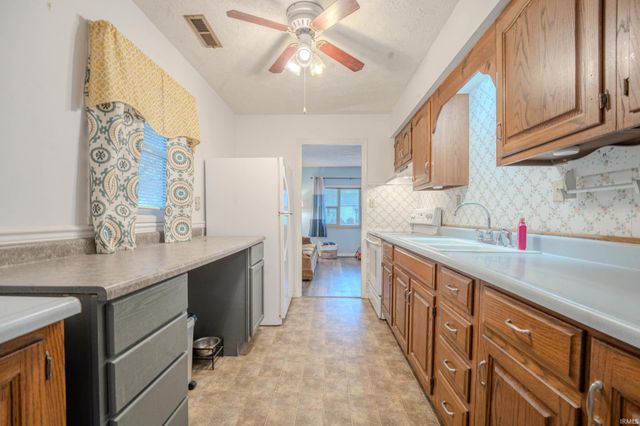 2007 N 27th Street, Lafayette, IN 47904