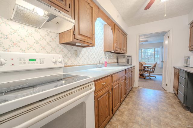 2007 N 27th Street, Lafayette, IN 47904