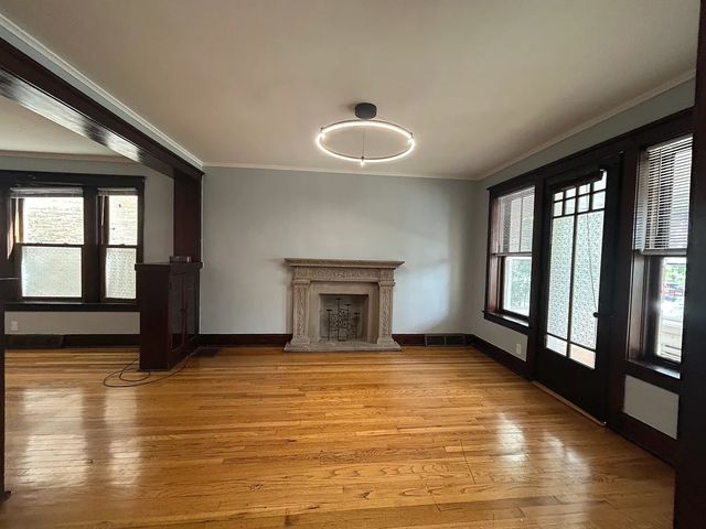 4839 N Kedvale Avenue 1, Chicago, IL 60630