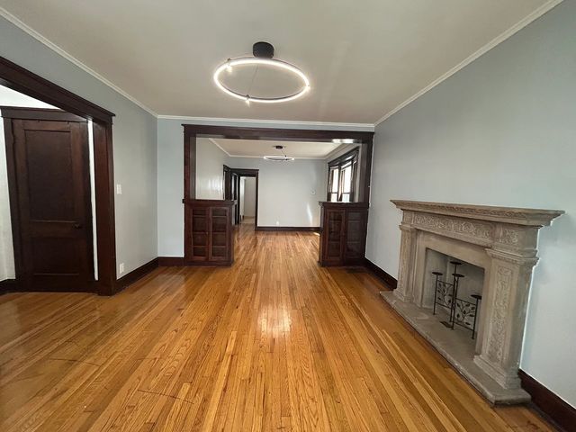 4839 N Kedvale Avenue 1, Chicago, IL 60630