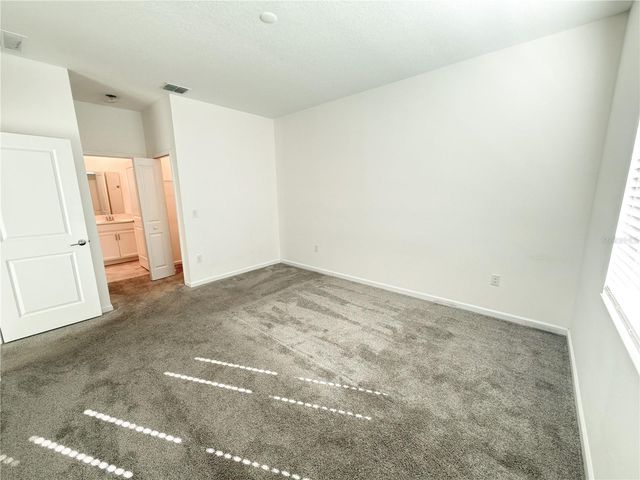 6300 CHIRPINE LANE, St Cloud, FL 34771