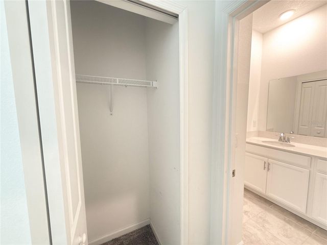 6300 CHIRPINE LANE, St Cloud, FL 34771