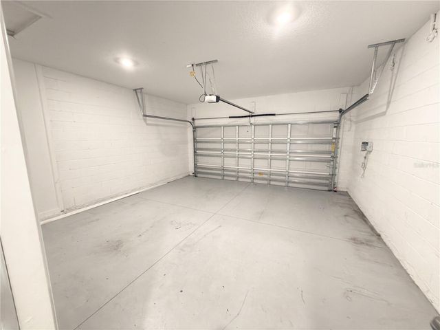 6300 CHIRPINE LANE, St Cloud, FL 34771