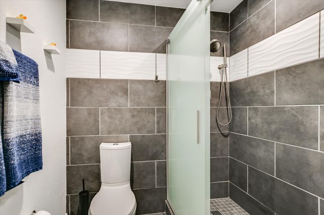 2001 Parker LN S 107, Austin, TX 78741