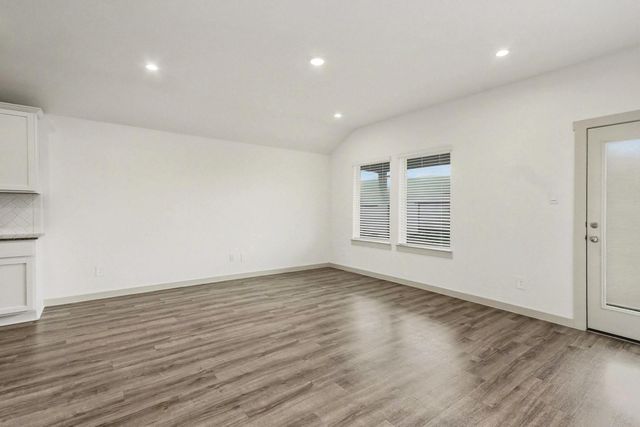 9926 Palm Royal Drive, Baytown, TX 77521