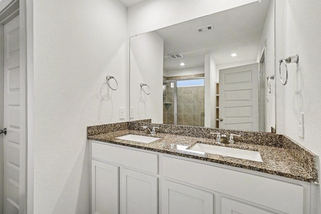 9926 Palm Royal Drive, Baytown, TX 77521