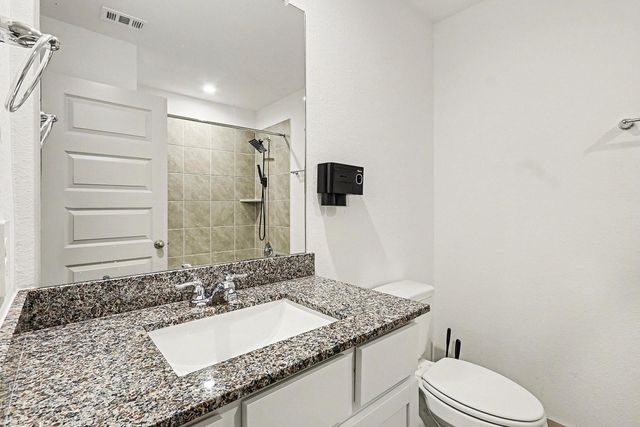 9926 Palm Royal Drive, Baytown, TX 77521