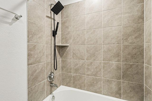 9926 Palm Royal Drive, Baytown, TX 77521