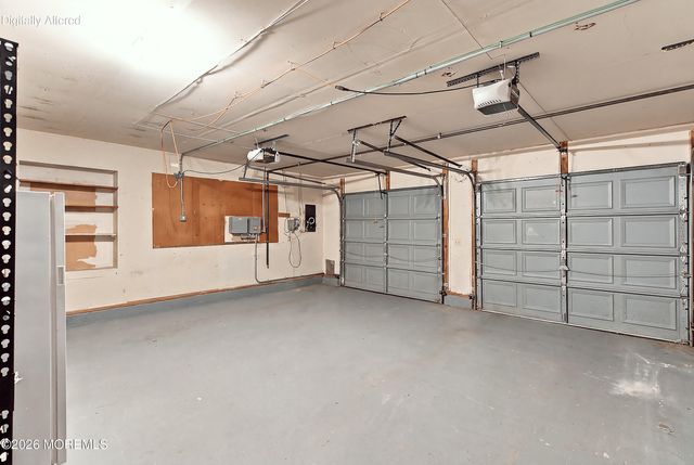 2211 Lark Drive, Allenwood, NJ 08720