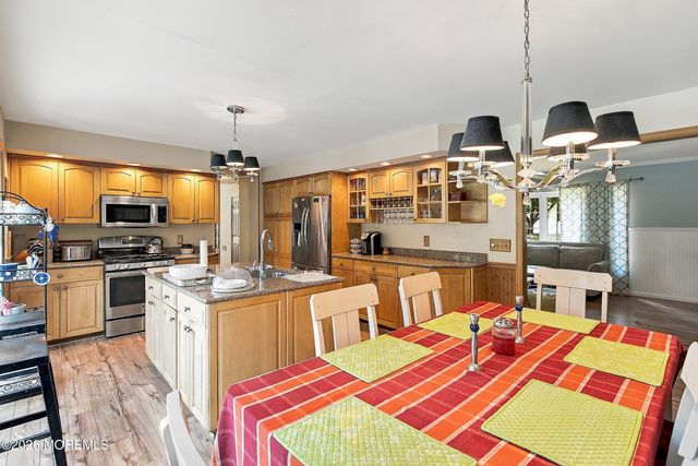 2211 Lark Drive, Allenwood, NJ 08720