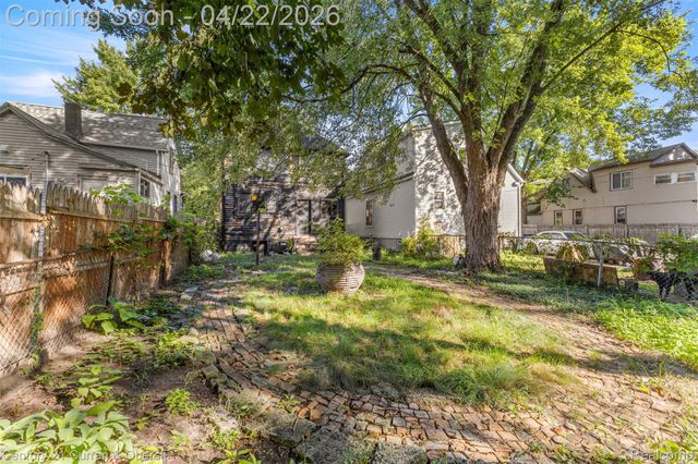 8173 Lafayette Boulevard, Detroit, MI 48209