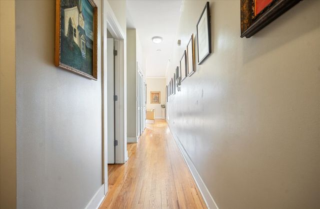 207 E 31st Street 2G, Chicago, IL 60616