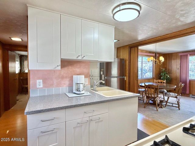 1664 WHITE OAK Circle, Prescott, AZ 86305