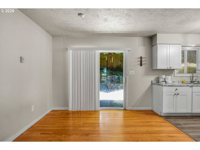 1022 Ne 68TH St, Vancouver, WA 98665