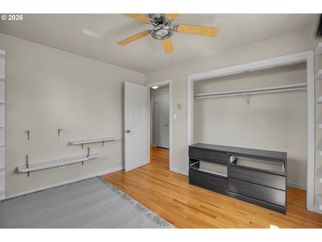 1022 Ne 68TH St, Vancouver, WA 98665