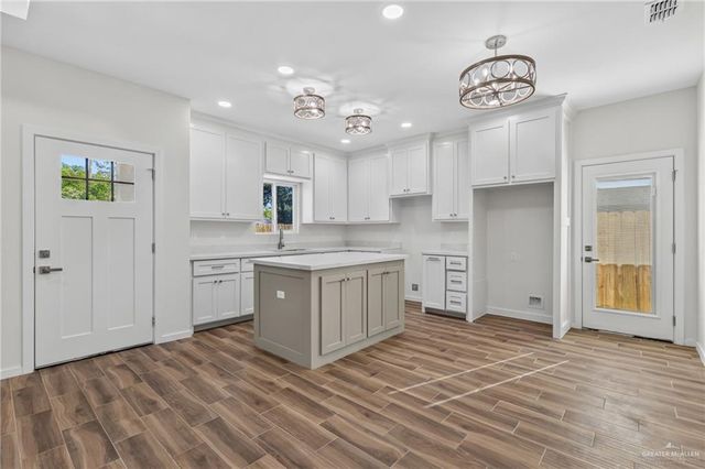 225 Jaime Street, San Juan, TX 78589