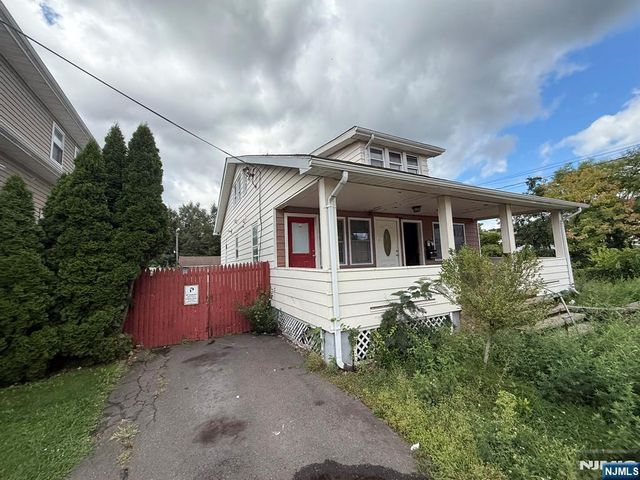 367 Clinton Street, Haledon, NJ 07508