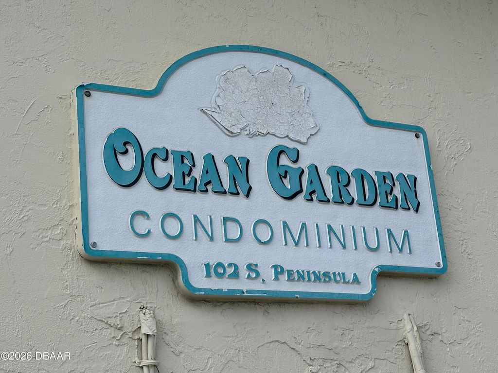102 S Peninsula Dr Apt 207, Ormond Beach, FL 32174