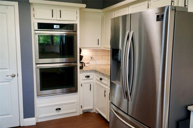 66 Woodcreek DR, Wimberley, TX 78676