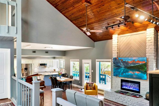 66 Woodcreek DR, Wimberley, TX 78676