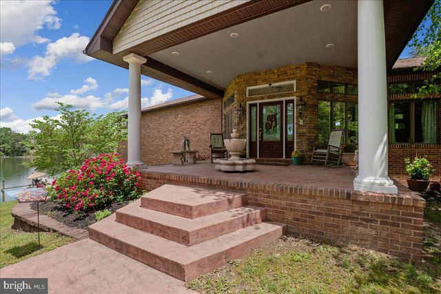 45216 CLARKES LANDING RD, Hollywood, MD 20636