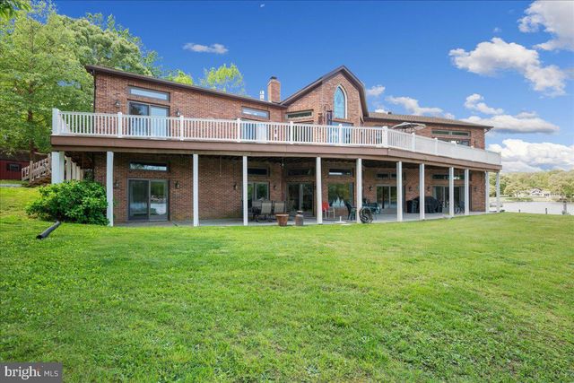 45216 CLARKES LANDING RD, Hollywood, MD 20636